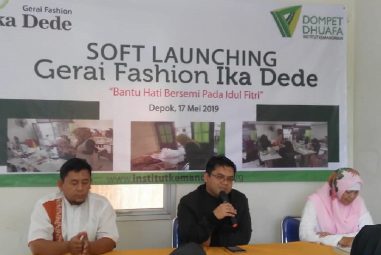 institut-kemandirian-dompet-dhuafa-melaunching-gerai-fesyen-ika-dede-_190517191155-697