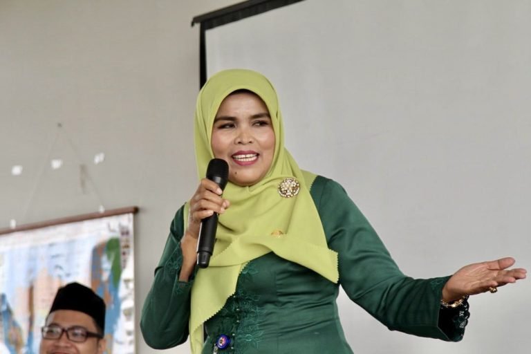 Kepala Sekolah SMKN 69 Jakarta Timur