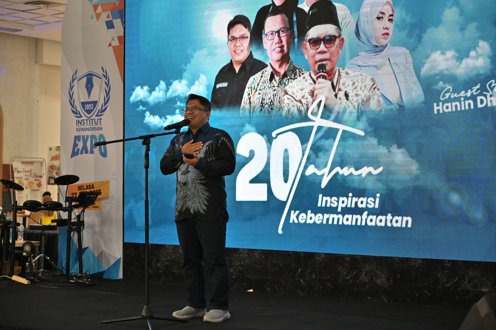 Pemaparan 20 tahun Institut Kemandirian oleh Abdurrahman Usman, Direktur Institut Kemandirian