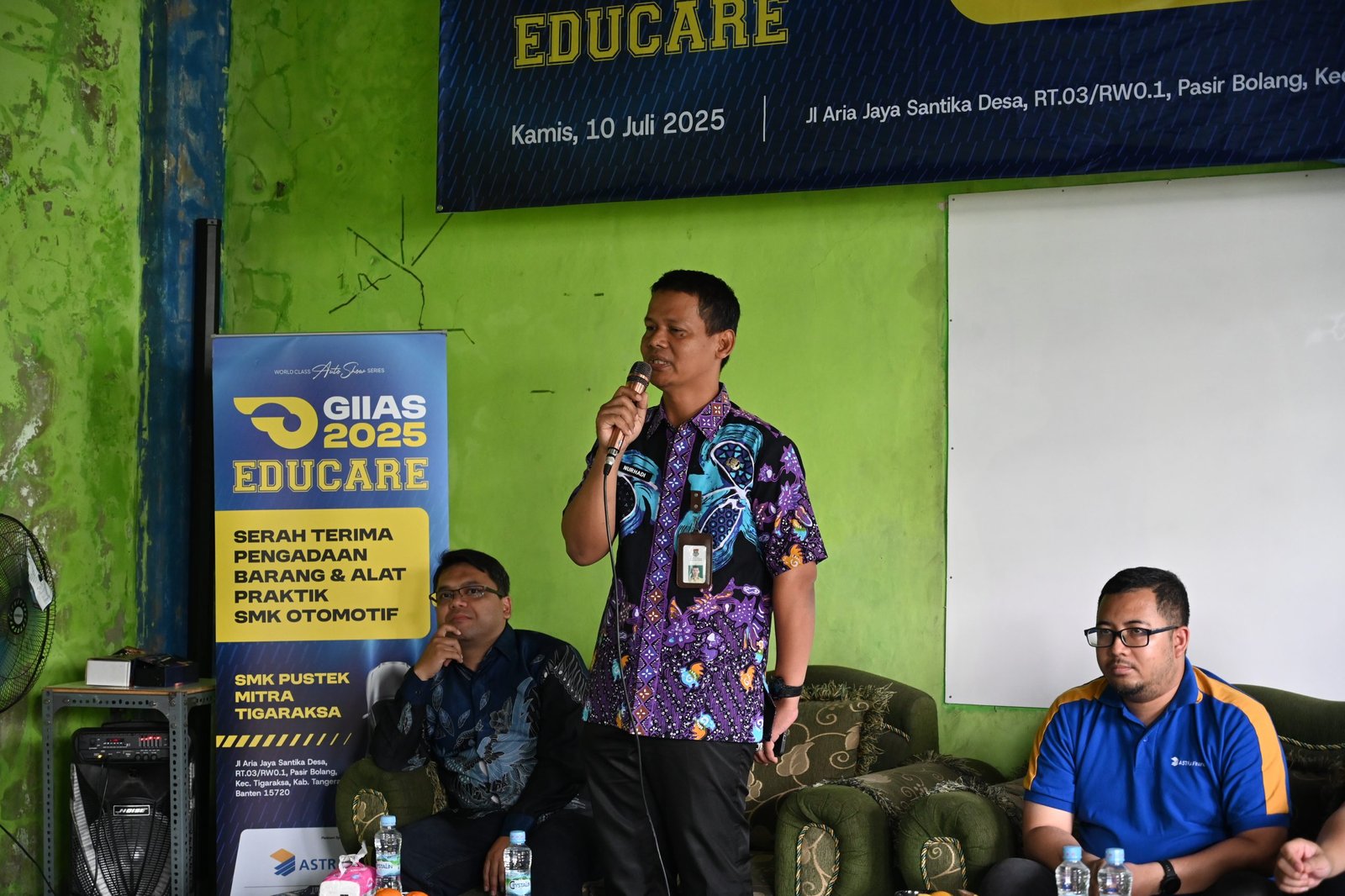 Sambutan Nurhadi, Kasubag TU Pimpinan, Staf Ahli dan Kepegawaian Sekretariat daerah Kabupaten Tangerang dalam GIIAS Educare 2025, Tangerang, 10 Juli 2025