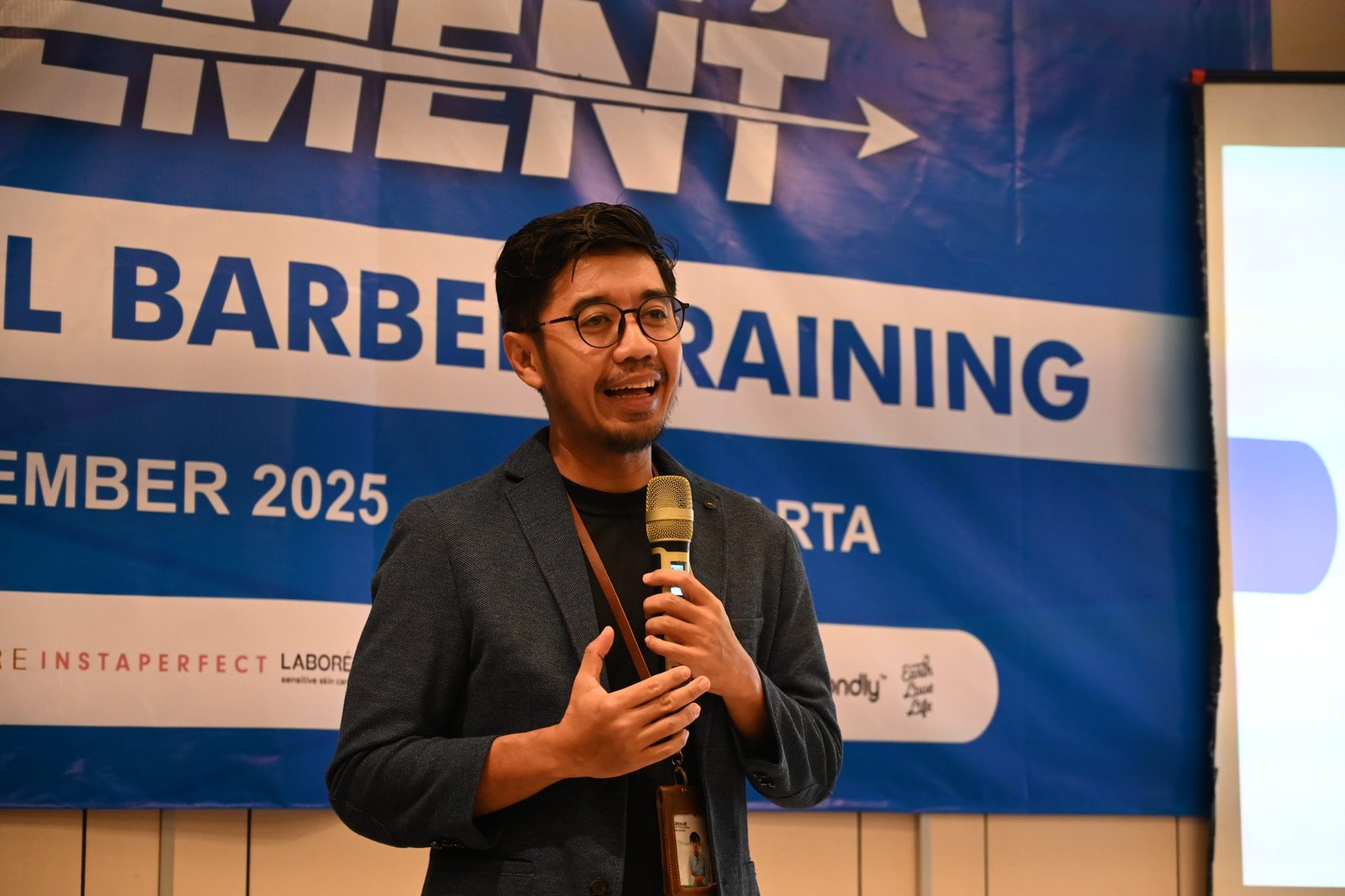 Sambutan M. Zahron, Pimpinan Cabang Dompet Dhuafa Yogyakarta dalam pembukaan Profesional Barber Training , Yogyakarta, 24 Juli 2025