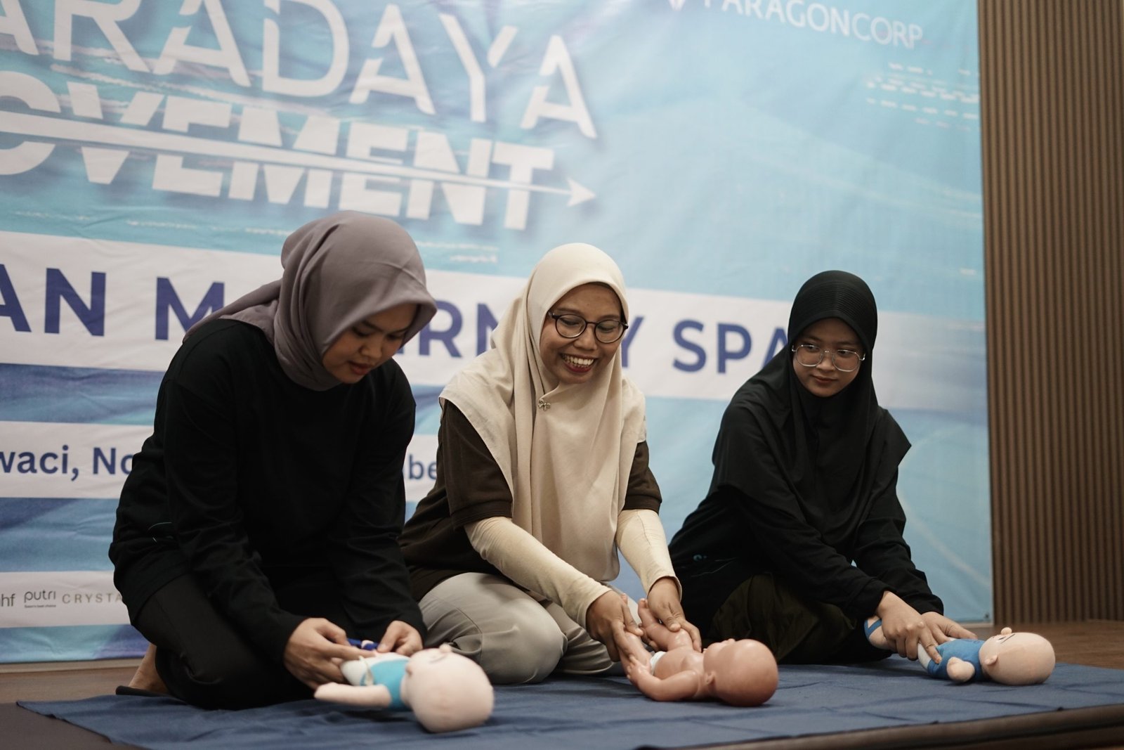 Praktik langsung pelatihan maternity spa, Tangerang, 25 November 2025