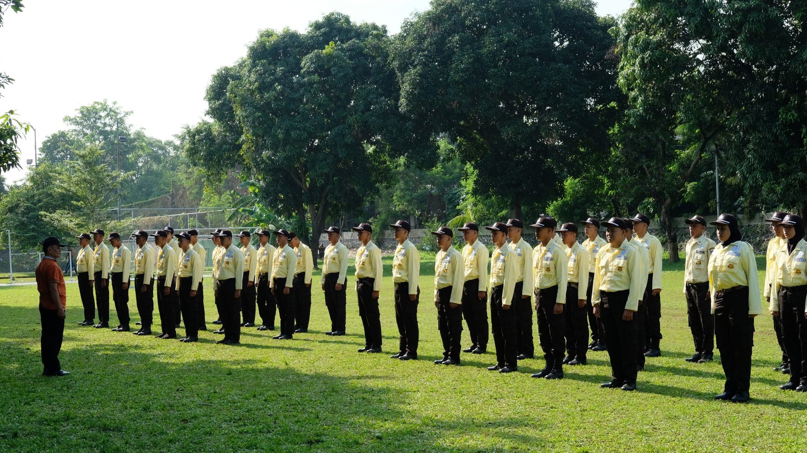 Kegiatan latihan lapangan Pelatihan Security berlangsung di Lakespra TNI AU, Jakarta, pada 15 September 2025.