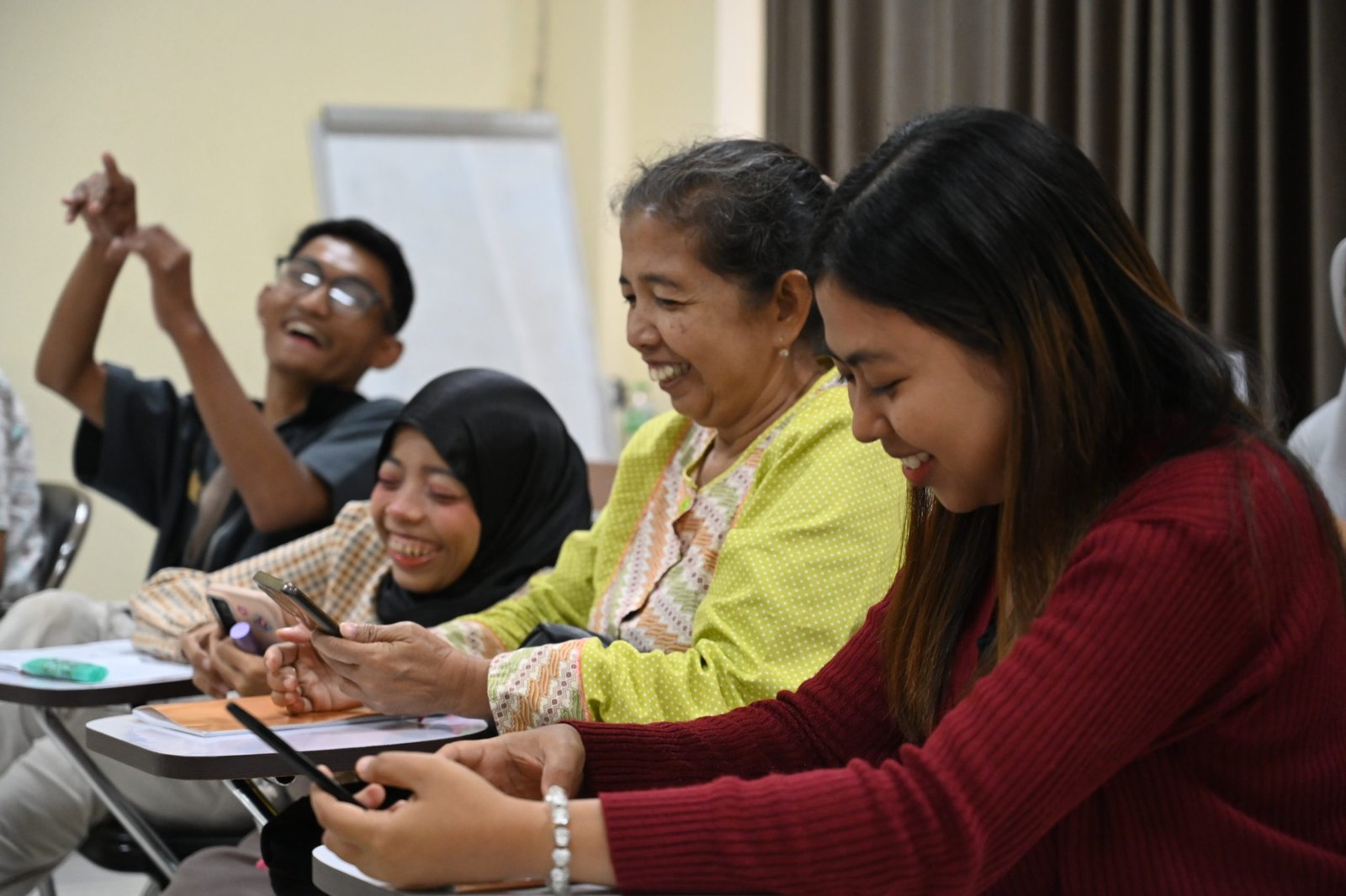 Peserta pelatihan dalam pembukaan pelatihan live selling, Tangerang, 27 Januari 2026.