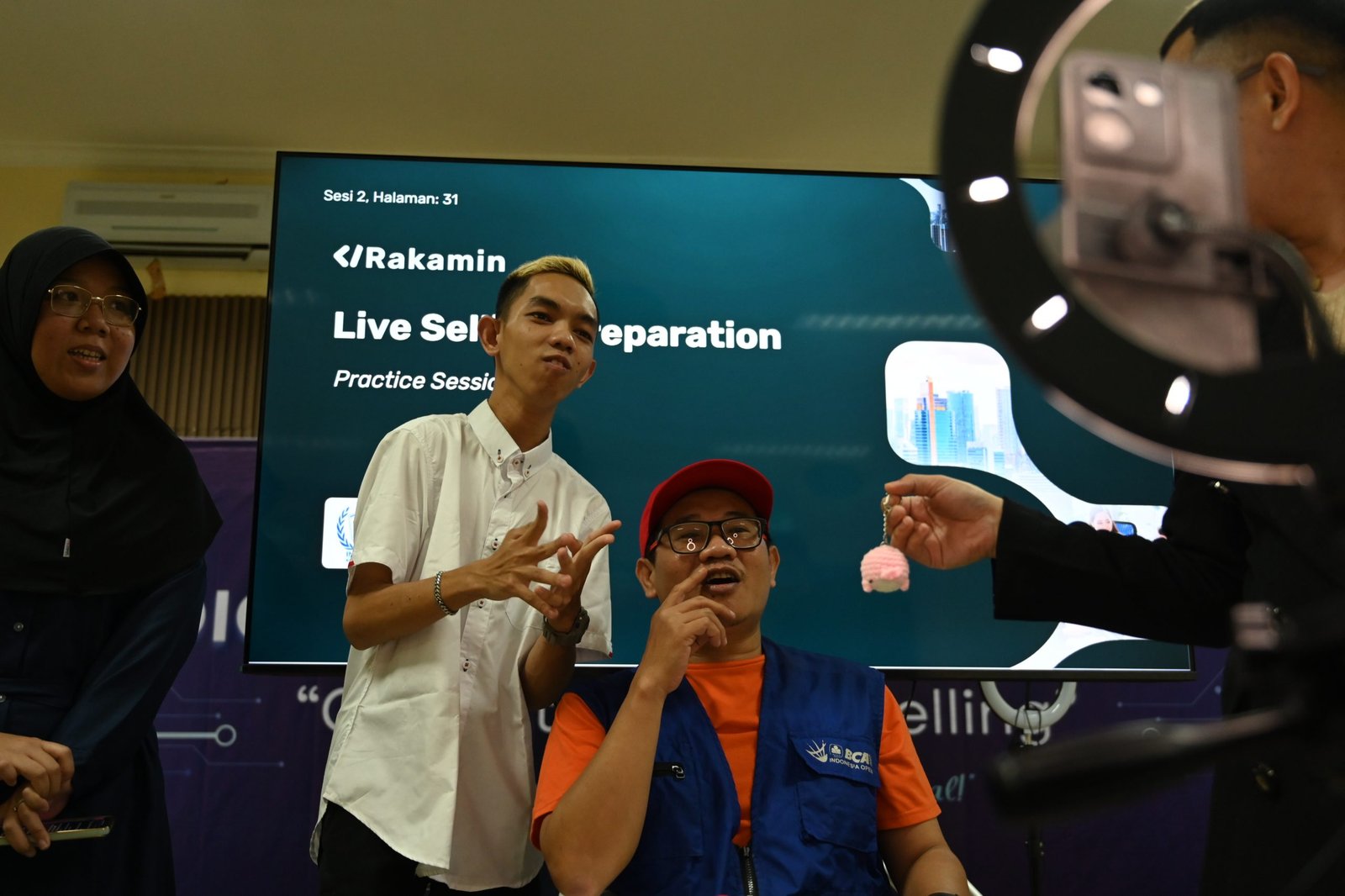 Kegiatan praktik peserta peserta pelatihan live sellling, Tangerang, 30 Januari 2026.