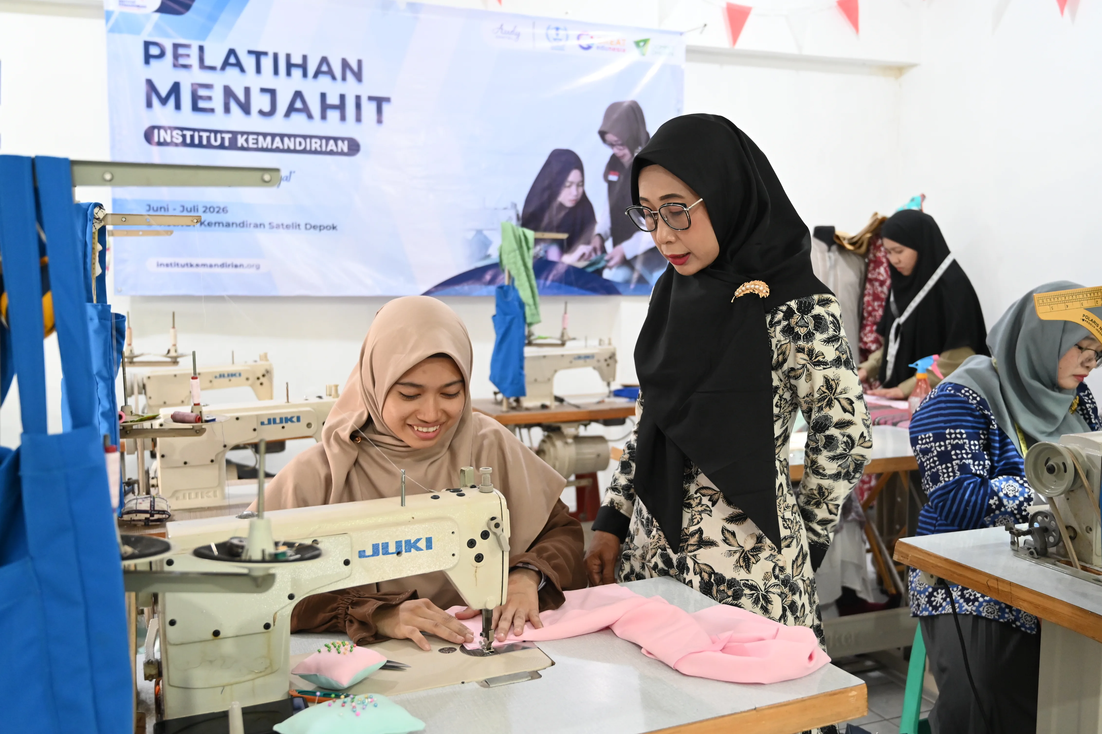Peserta Pelatihan Menjahit