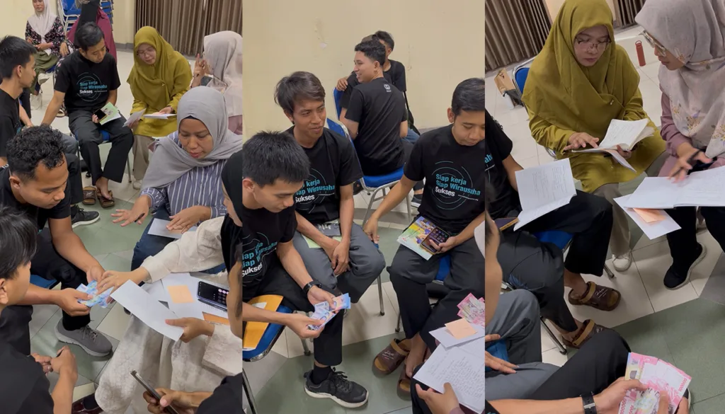 Peserta pelatihan Barber, Menjahit, dan Bright Migrant Worker berdiskusi dalam kelompok sambil menggunakan uang simulasi dan lembar kerja pada sesi praktik kelas literasi finansial Merawat Kebun Rezeki di Institut Kemandirian, Karawaci, Tangerang.