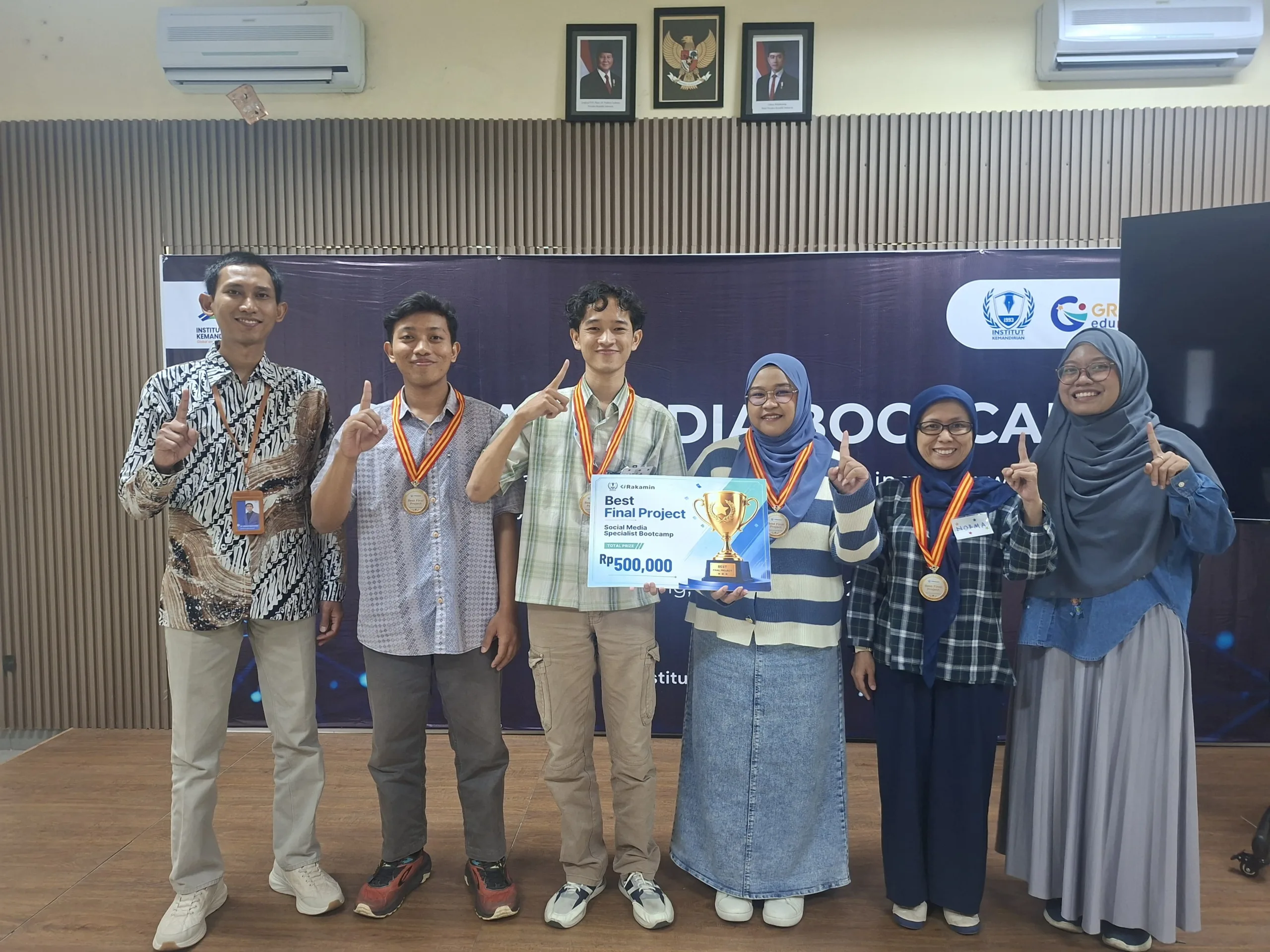 Pelatihan Social Media